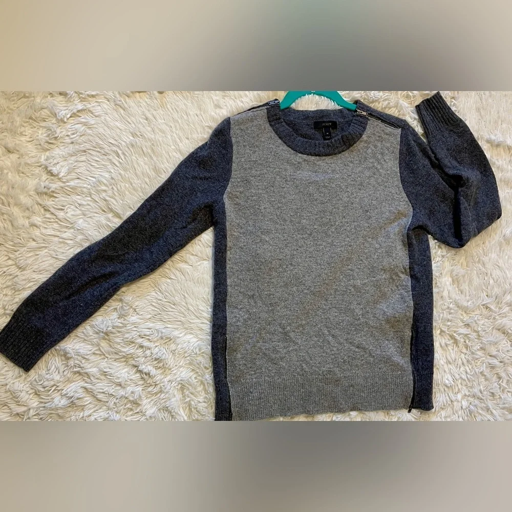 J Crew 1/4 Zip Sweater Men Size Medium Gray Slim 100% Merino Wool Casual Preppy